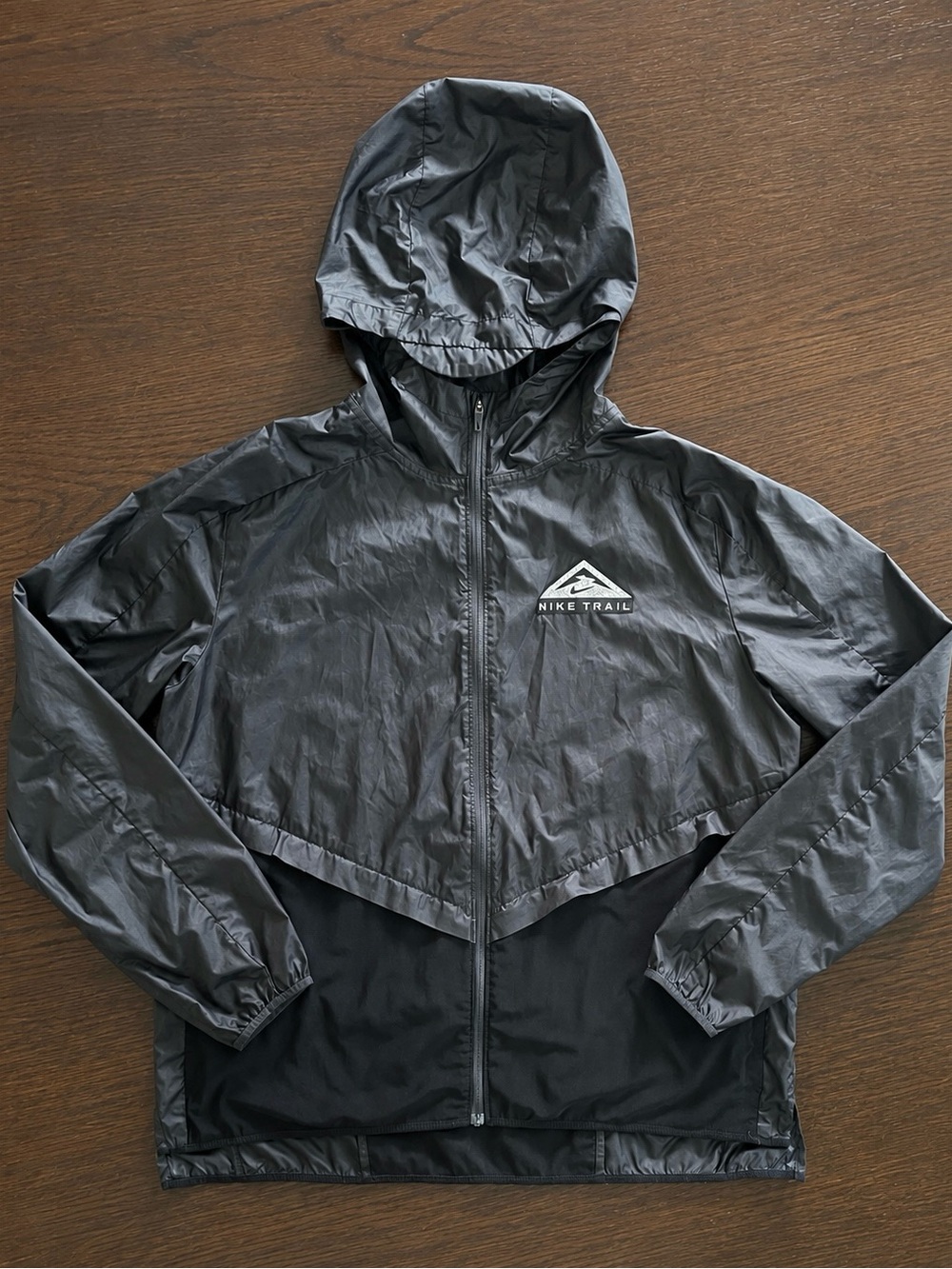 Nike Trail Storm Fit Shield Running Hooded Jacket Women's Large DC8041-010